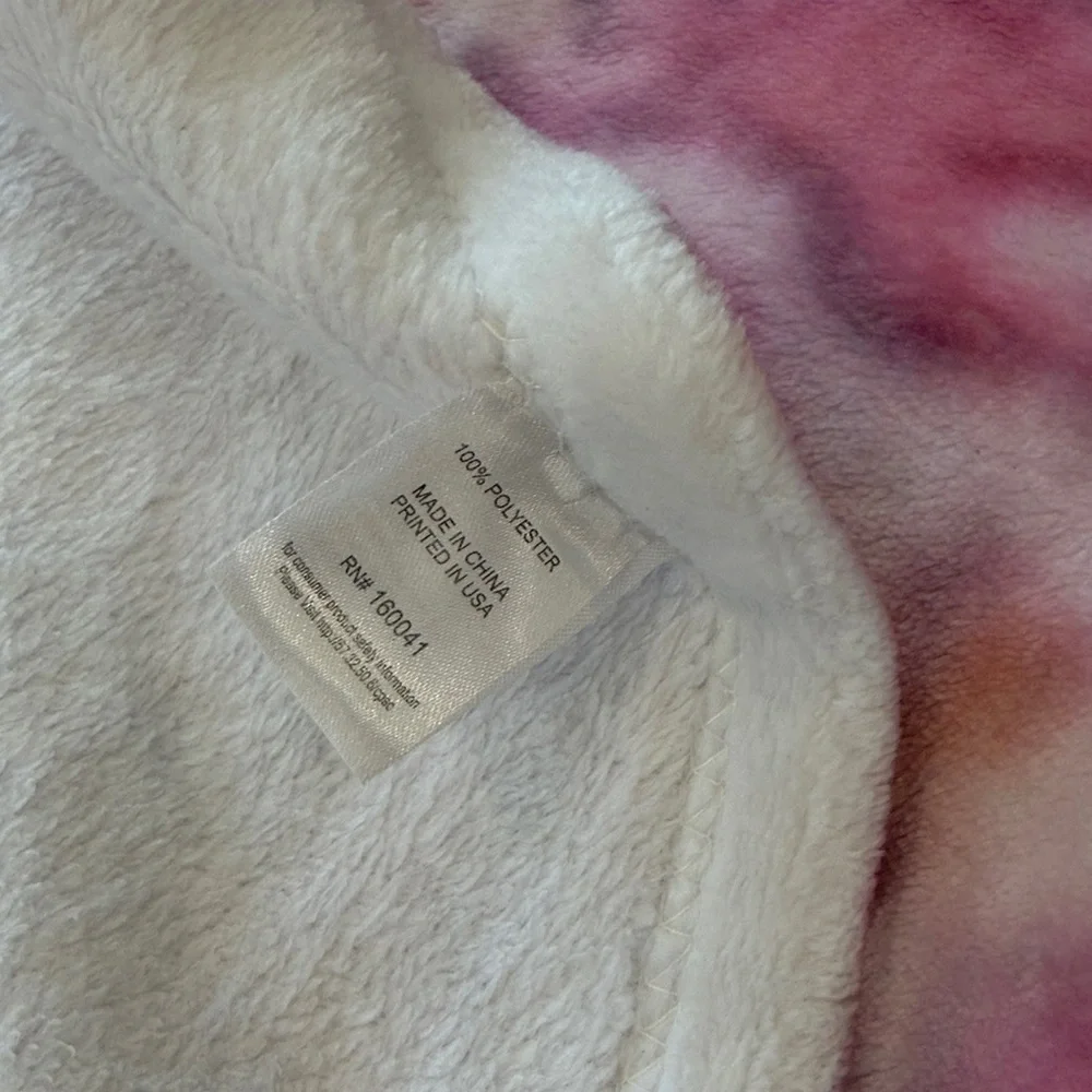 Roller Rabbit Pink Monkeys Blanket! - Picture 3 of 7